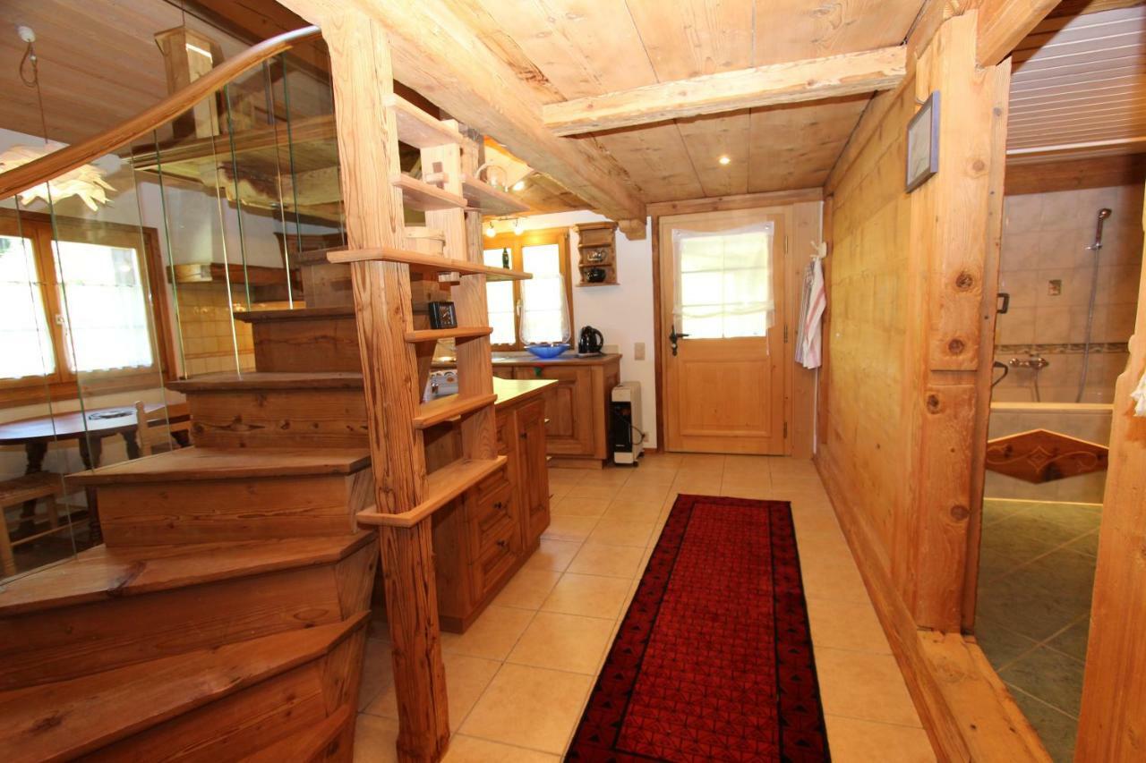 Les Favrod Apartment L'Etivaz Bagian luar foto